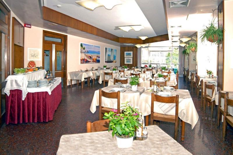Hotel President San Benedetto del Tronto Extérieur photo
